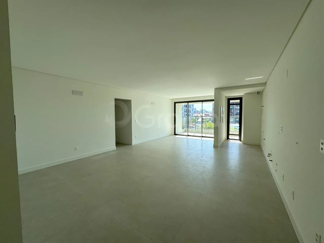 Apartamento para venda com 3 dormitórios em Jurerê com 125 m² — foto principal