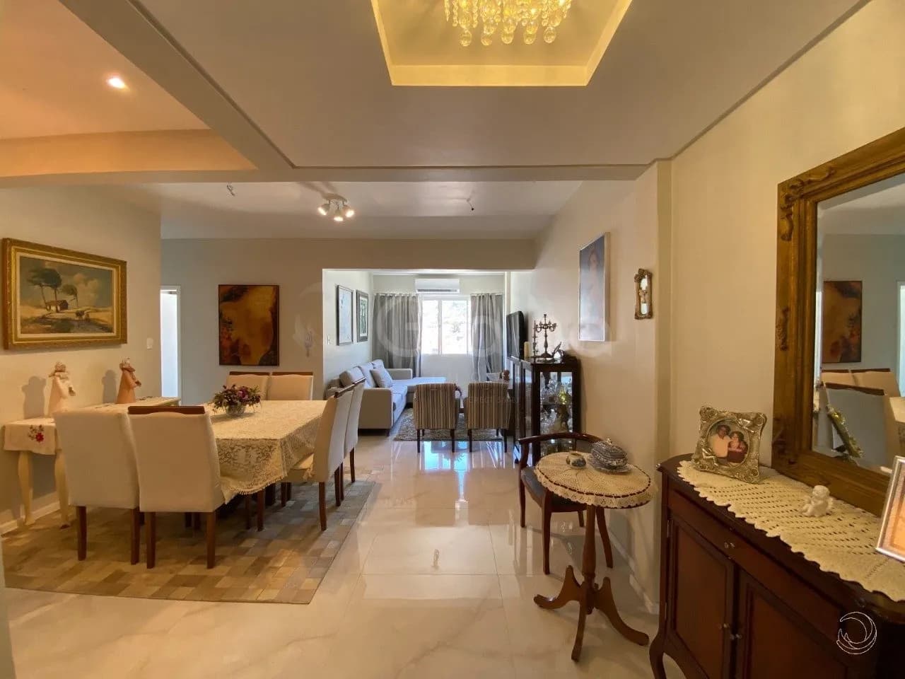 Apartamento para venda com 3 dormitórios em Centro com 102 m² — foto principal