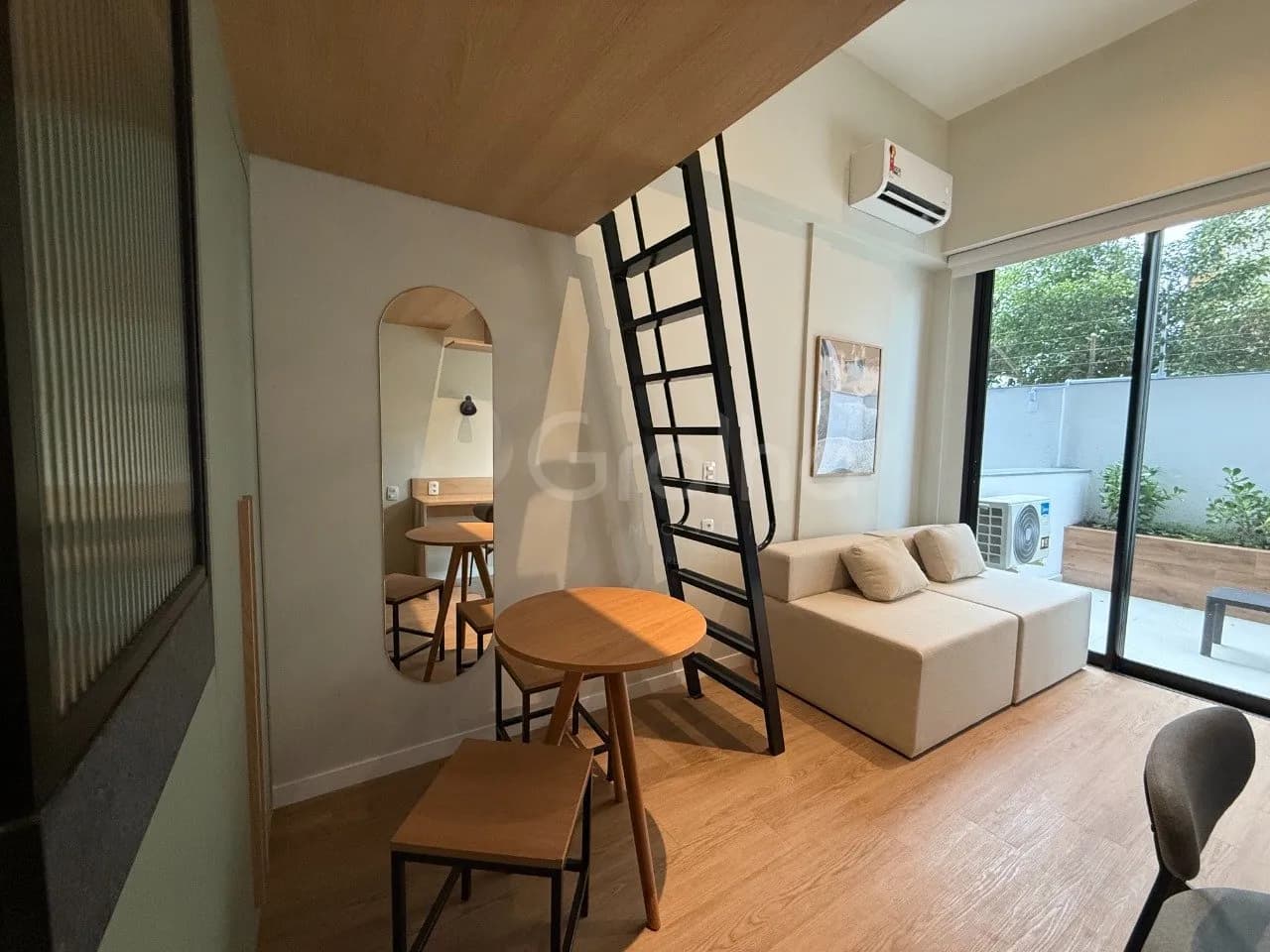 Estúdio para venda com 1 dormitório, em Trindade com 29 m² — foto principal