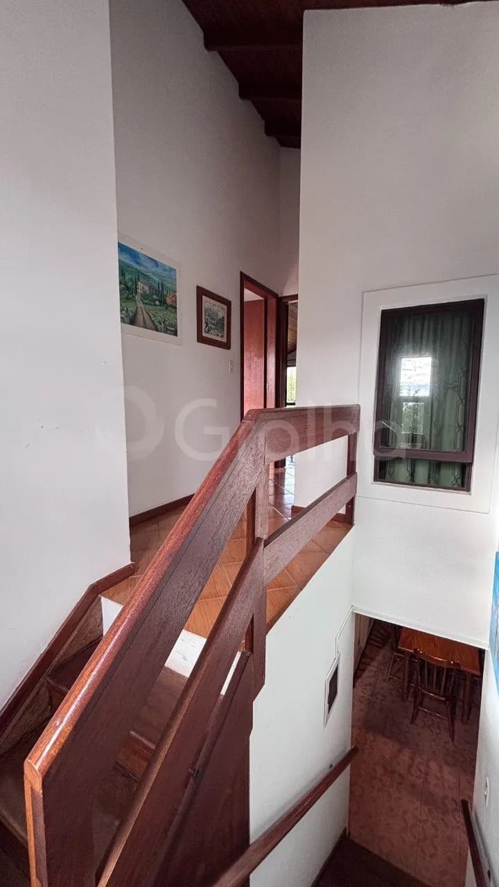 Casa para venda com 5 dormitórios em Açores com 250 m² — foto 3