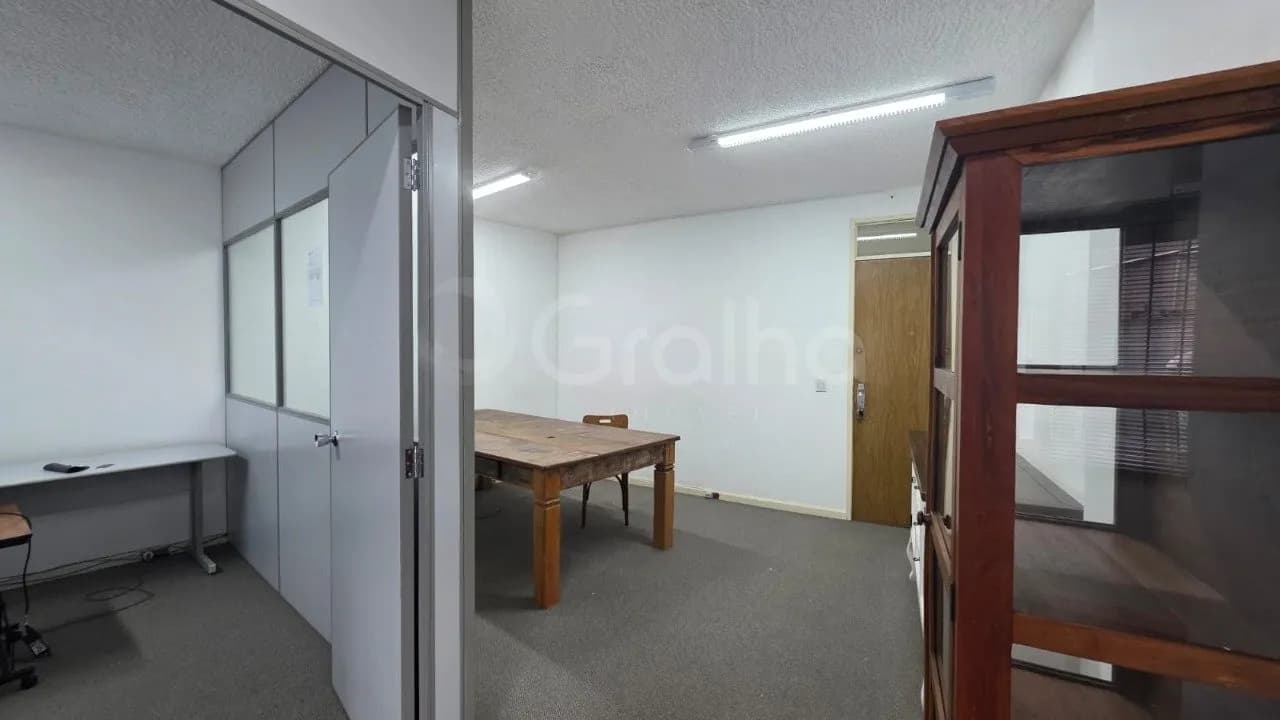 Sala comercial para venda em Centro com 43 m² — foto 4