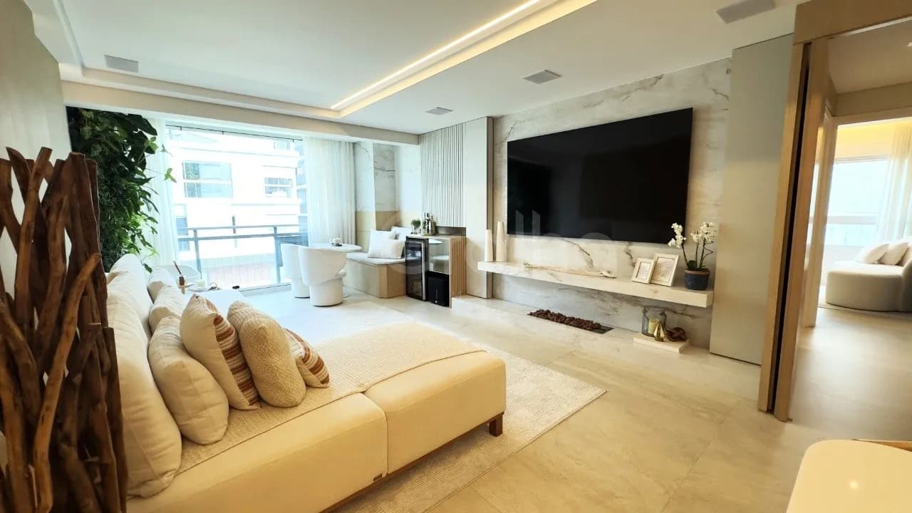 Apartamento para venda com 3 dormitórios em Jurerê com 100 m² — foto principal