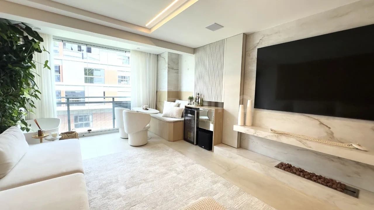 Apartamento para venda com 3 dormitórios em Jurerê com 100 m² — foto 2