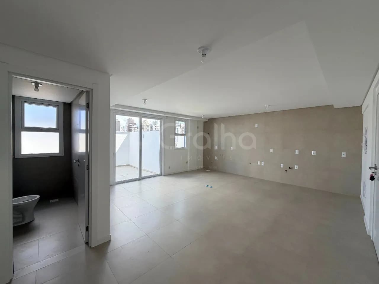 Apartamento para venda com 1 dormitório, em Centro com 39 m² — foto 2