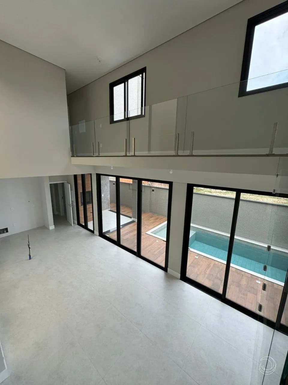 Casa para venda com 4 dormitórios em Ingleses Do Rio Vermelho com 215 m² — foto 4