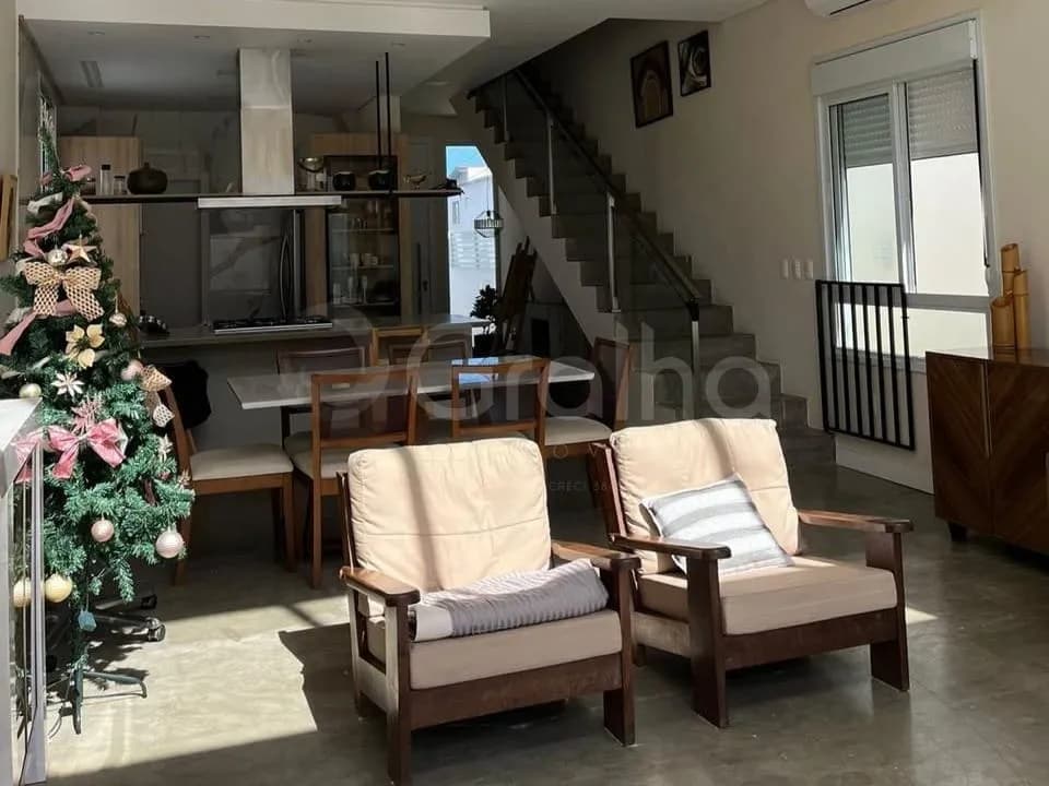 Casa para venda com 4 dormitórios em Campeche com 119 m² — foto 2