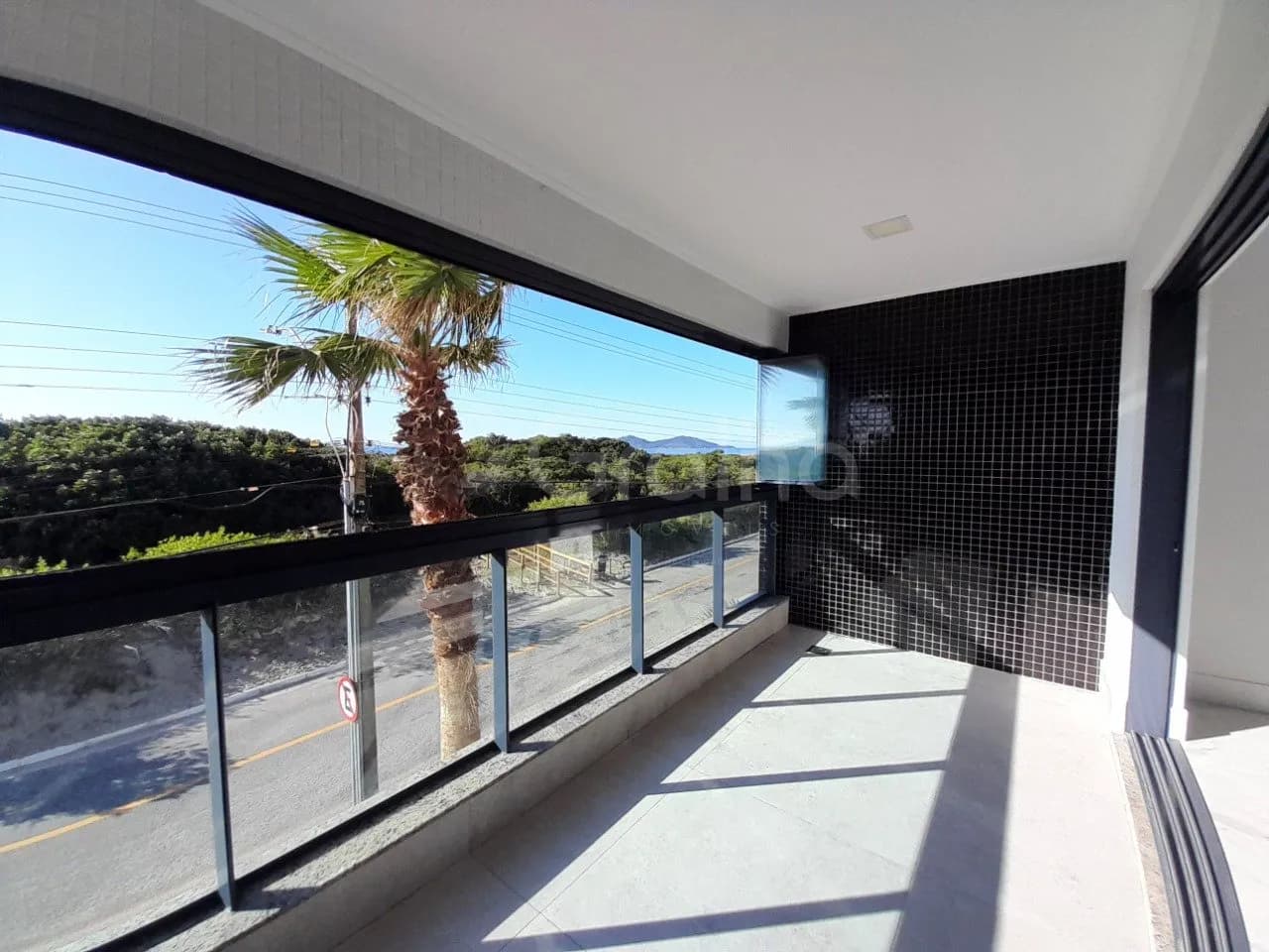 Apartamento para venda com 3 dormitórios em Campeche com 132 m² — foto principal