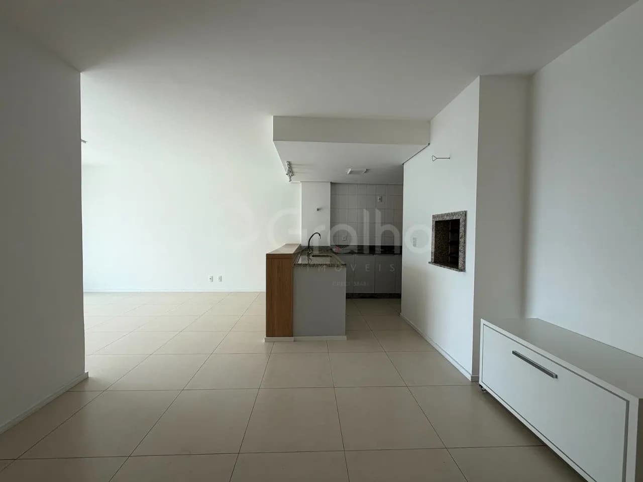 Apartamento para venda com 3 dormitórios em Barreiros com 106 m² — foto 2