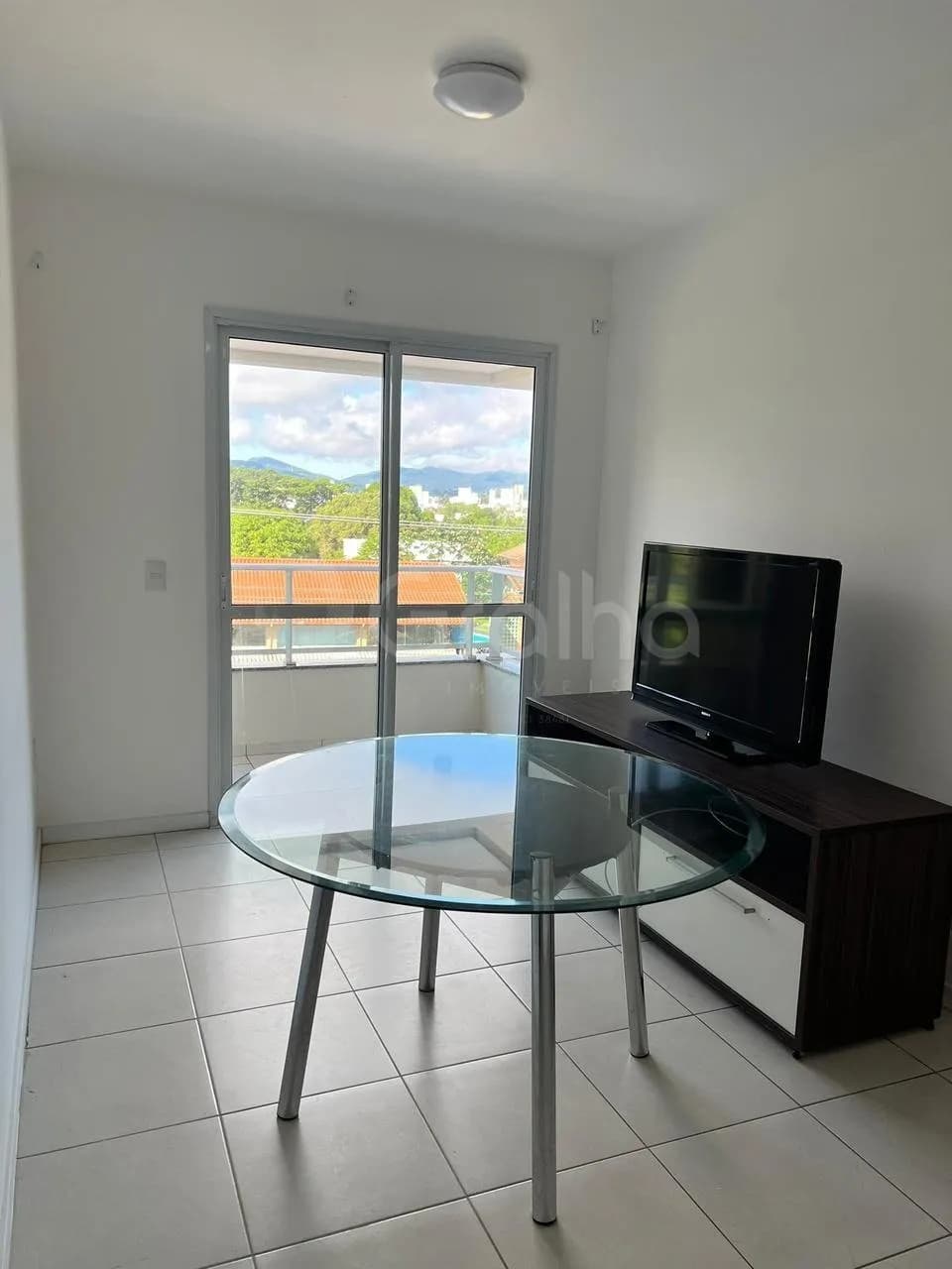Apartamento para venda com 2 dormitórios em Canasvieiras com 62 m² — foto principal