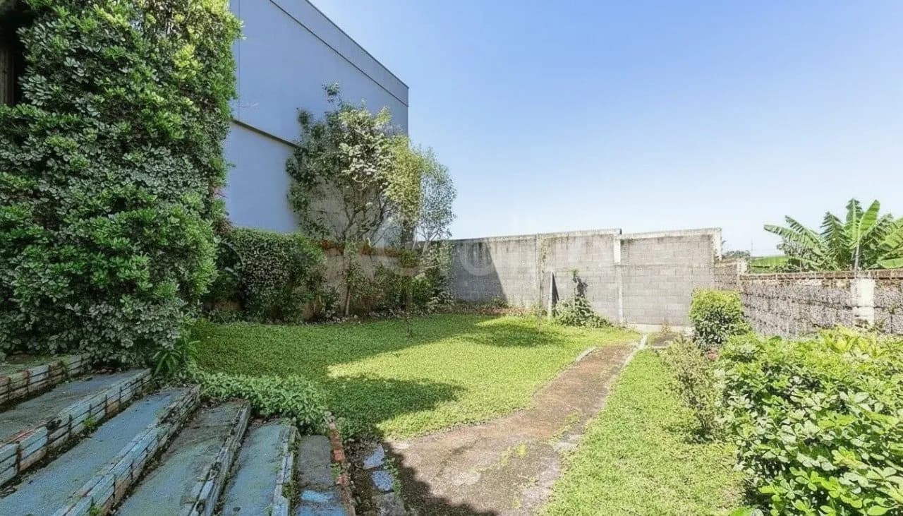 Terreno para venda com 3 dormitórios em Centro com 390 m² — foto principal