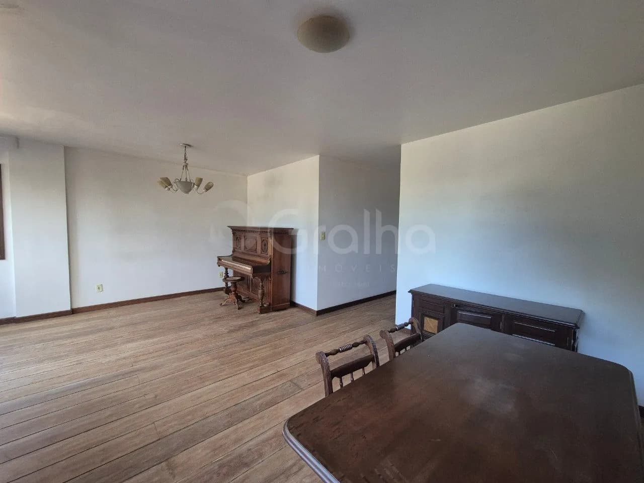 Apartamento para venda com 3 dormitórios em Centro com 121 m² — foto 2