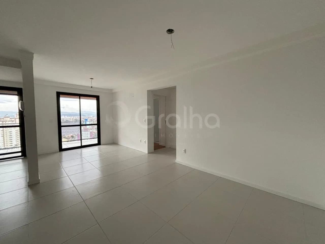 Apartamento para venda com 2 dormitórios em Barreiros com 86 m² — foto 2
