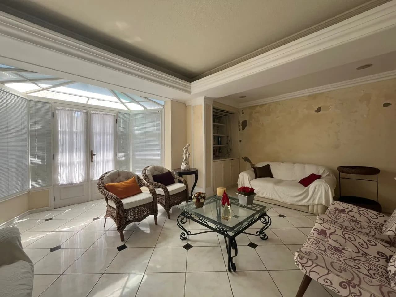 Casa para venda com 4 dormitórios em Centro com 169 m² — foto principal