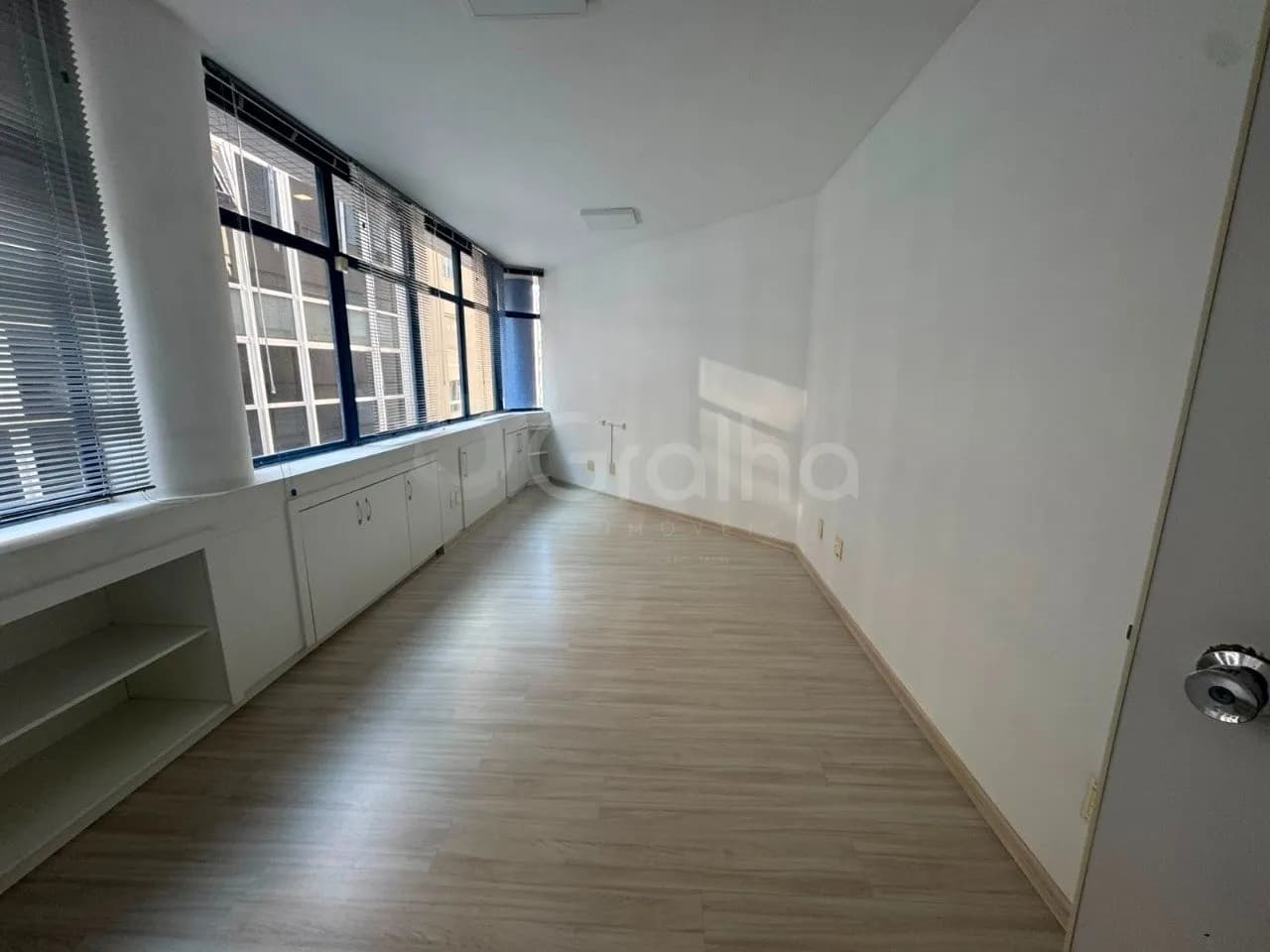 Sala comercial para venda em Centro com 42 m² — foto 5