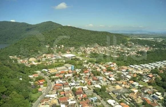 Casa para venda com 2 dormitórios em Ribeirão da Ilha com 107 m² — foto 2