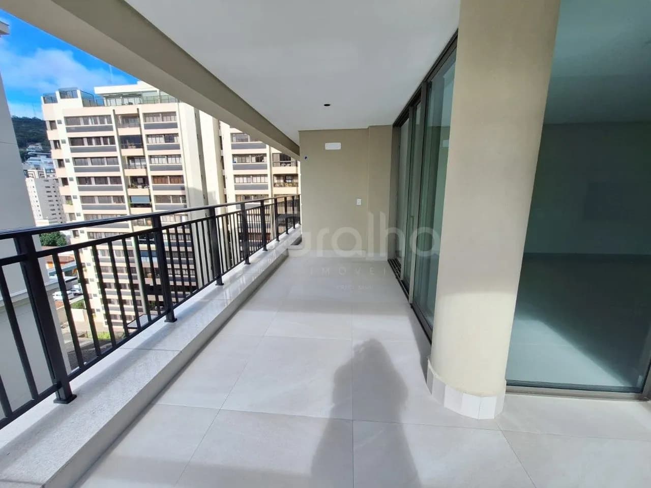 Apartamento para venda com 3 dormitórios em Centro com 154 m² — foto 4