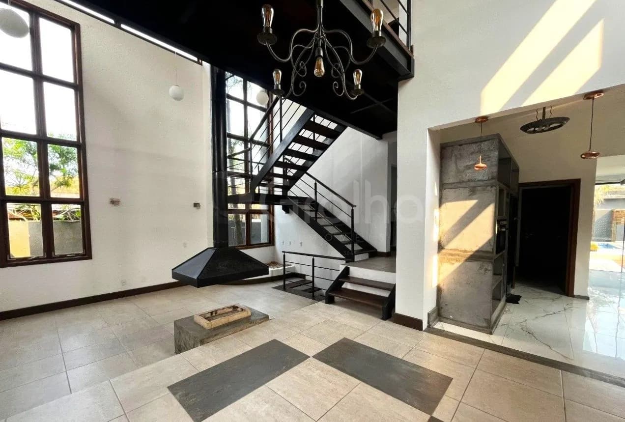 Casa de condomínio para venda com 3 dormitórios em Morro Das Pedras com 240 m² — foto 3