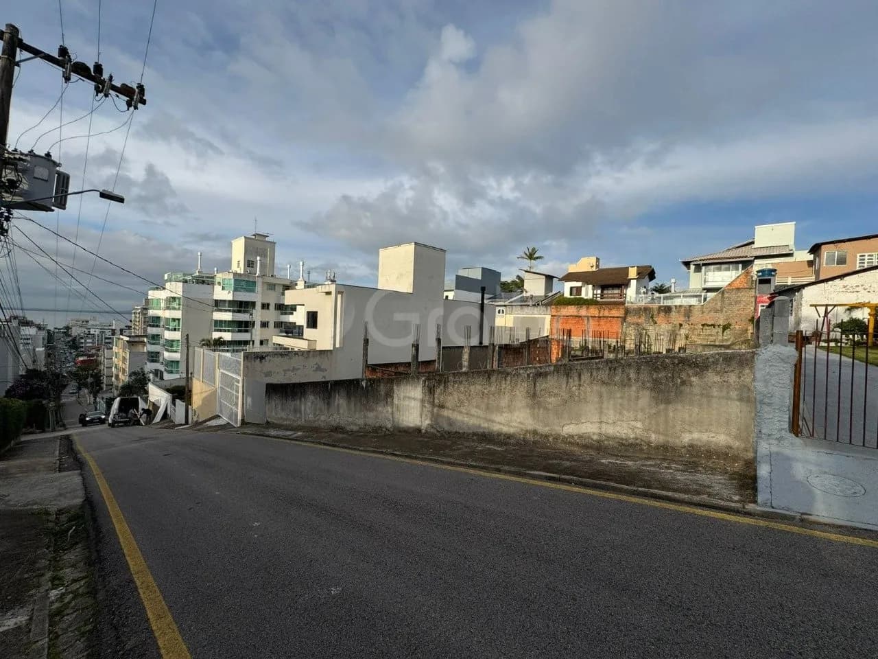 Terreno para venda em Coqueiros com 560 m² — foto 4