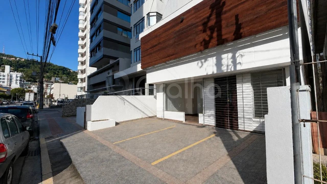 Casa comercial para venda em Centro com 198 m² — foto 2