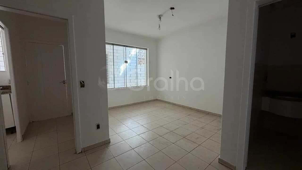 Casa comercial para venda em Centro com 198 m² — foto 4