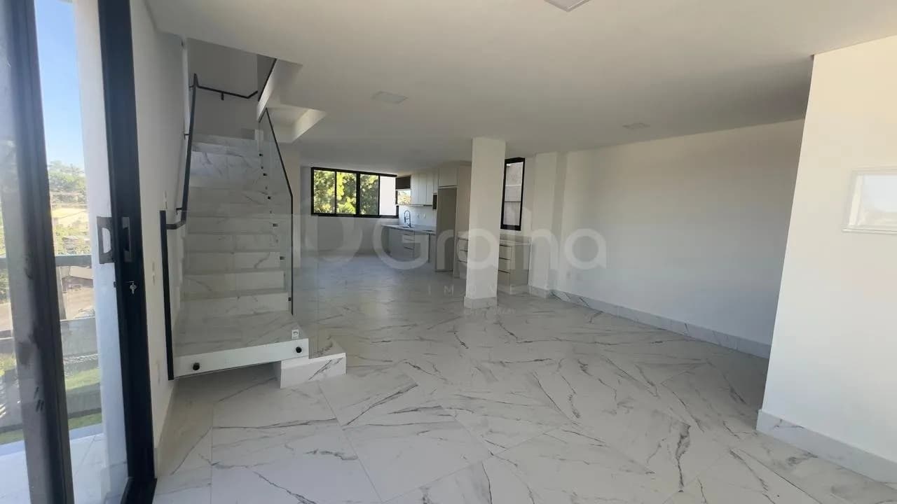 Casa para venda com 3 dormitórios em Potecas com 156 m²