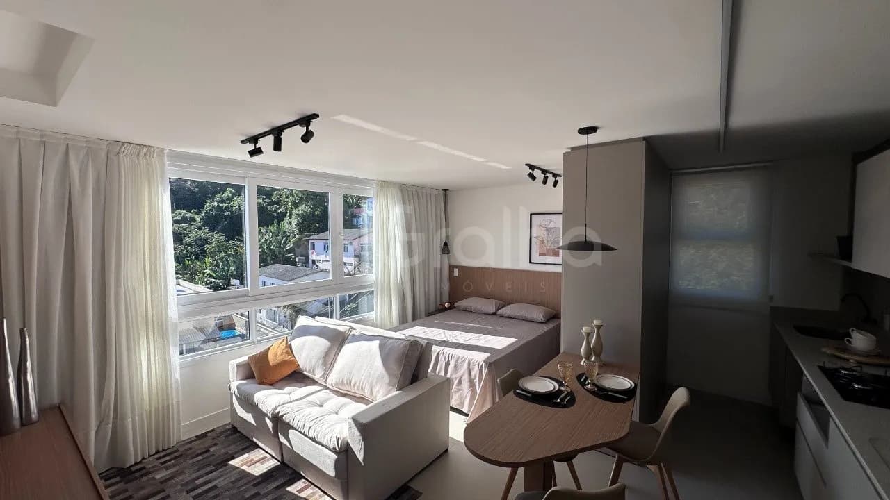 Estúdio para venda com 1 dormitório, em Centro com 34 m² — foto principal