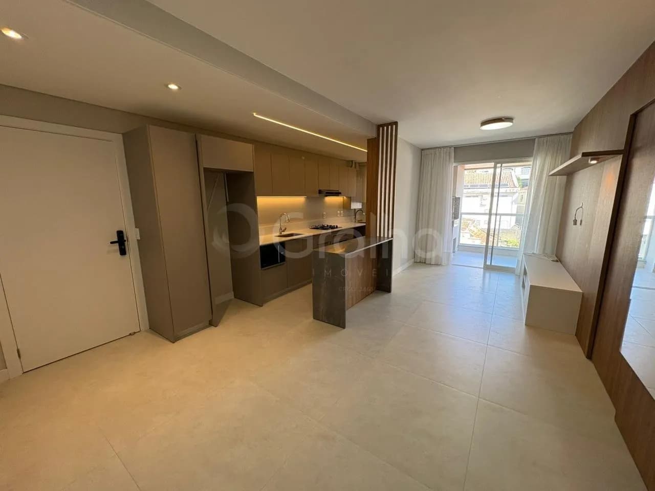 Apartamento para venda com 2 dormitórios em Agronômica com 65 m² — foto principal