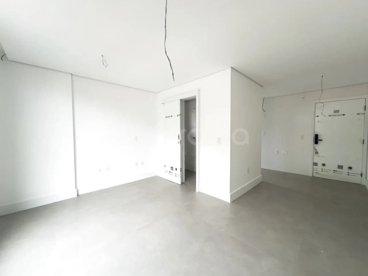 Estúdio para venda com 1 dormitório, em Centro com 29 m² — foto 2