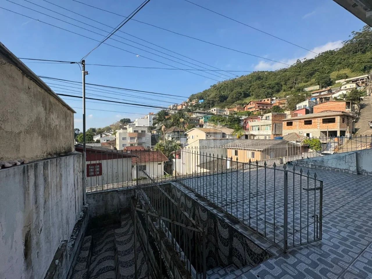 Casa para venda com 2 dormitórios em Agronômica com 54 m² — foto 4