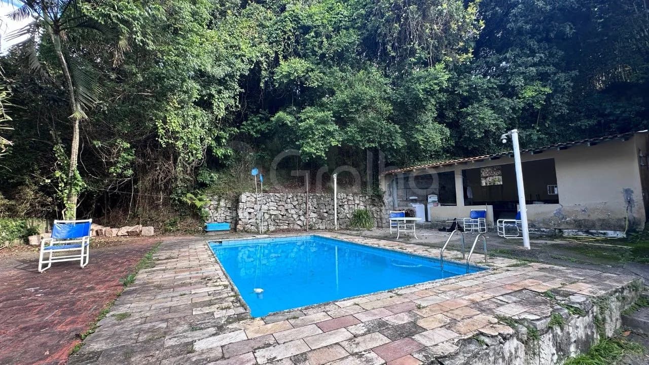 Casa para venda com 7 dormitórios em Centro com 109 m² — foto principal