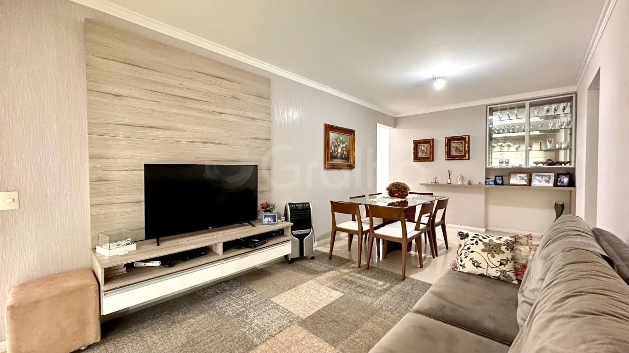 Apartamento para venda com 2 dormitórios em Centro com 97 m² — foto principal