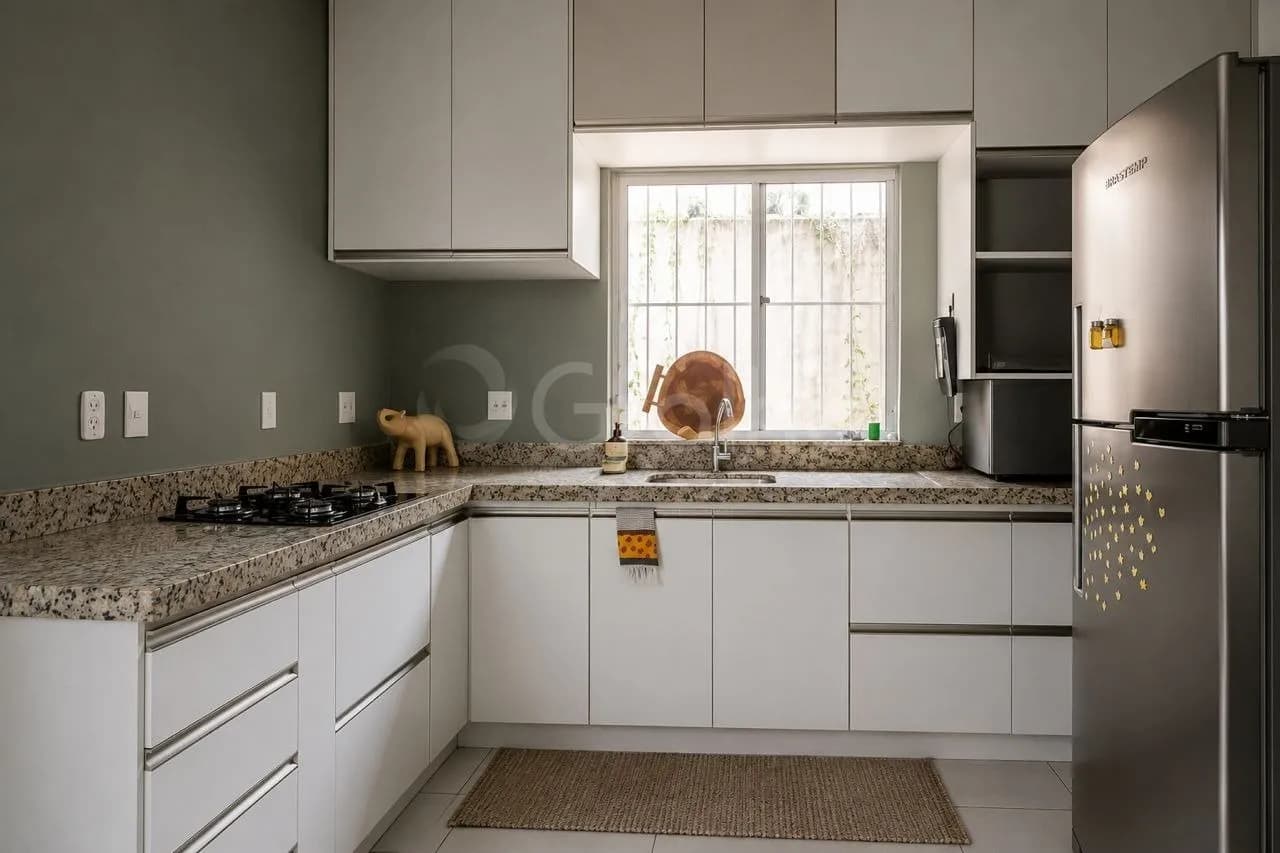 Terreno para venda com 4 dormitórios em Estreito com 290 m² — foto principal