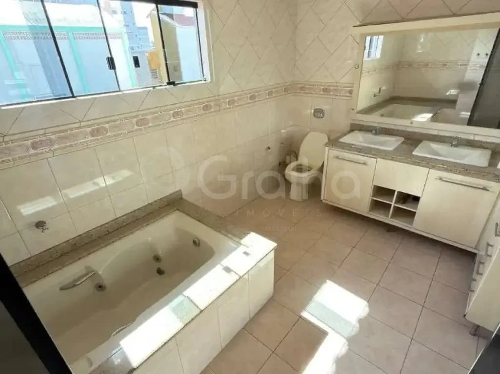 Casa para venda com 4 dormitórios em Ipiranga com 235 m² — foto 2