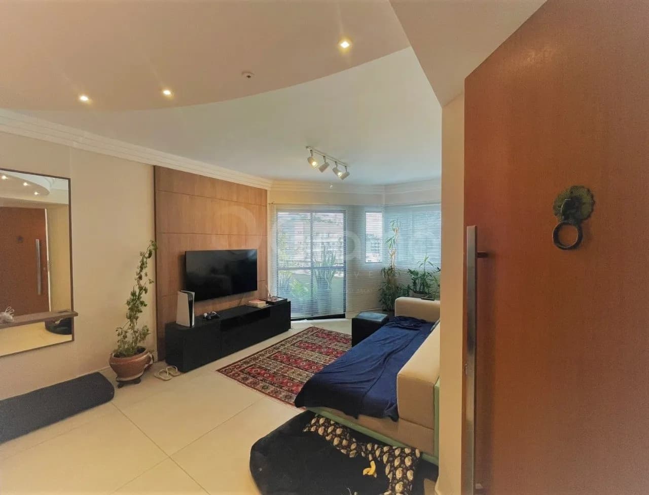 Apartamento para venda com 2 dormitórios em Centro com 81 m² — foto principal