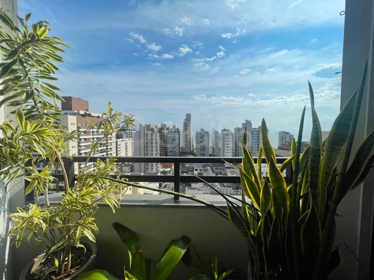 Apartamento para venda com 2 dormitórios em Centro com 81 m² — foto 4
