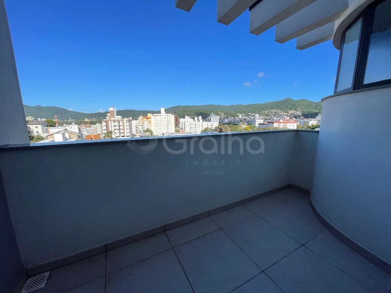 Casa de condomínio para venda com 5 dormitórios em Carvoeira com 200 m² — foto 4