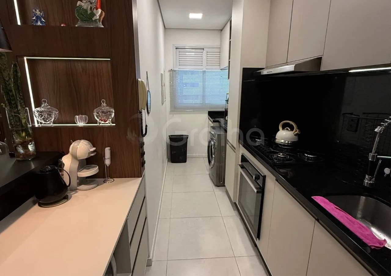 Apartamento para venda com 3 dormitórios em Barreiros com 75 m² — foto 2