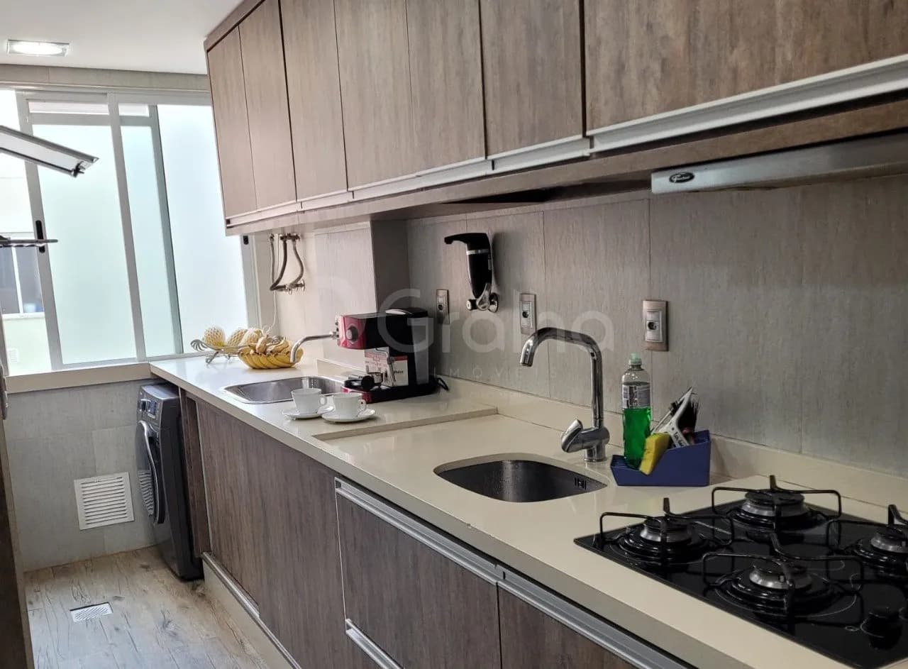 Apartamento para venda com 3 dormitórios em Campeche com 94 m² — foto 2