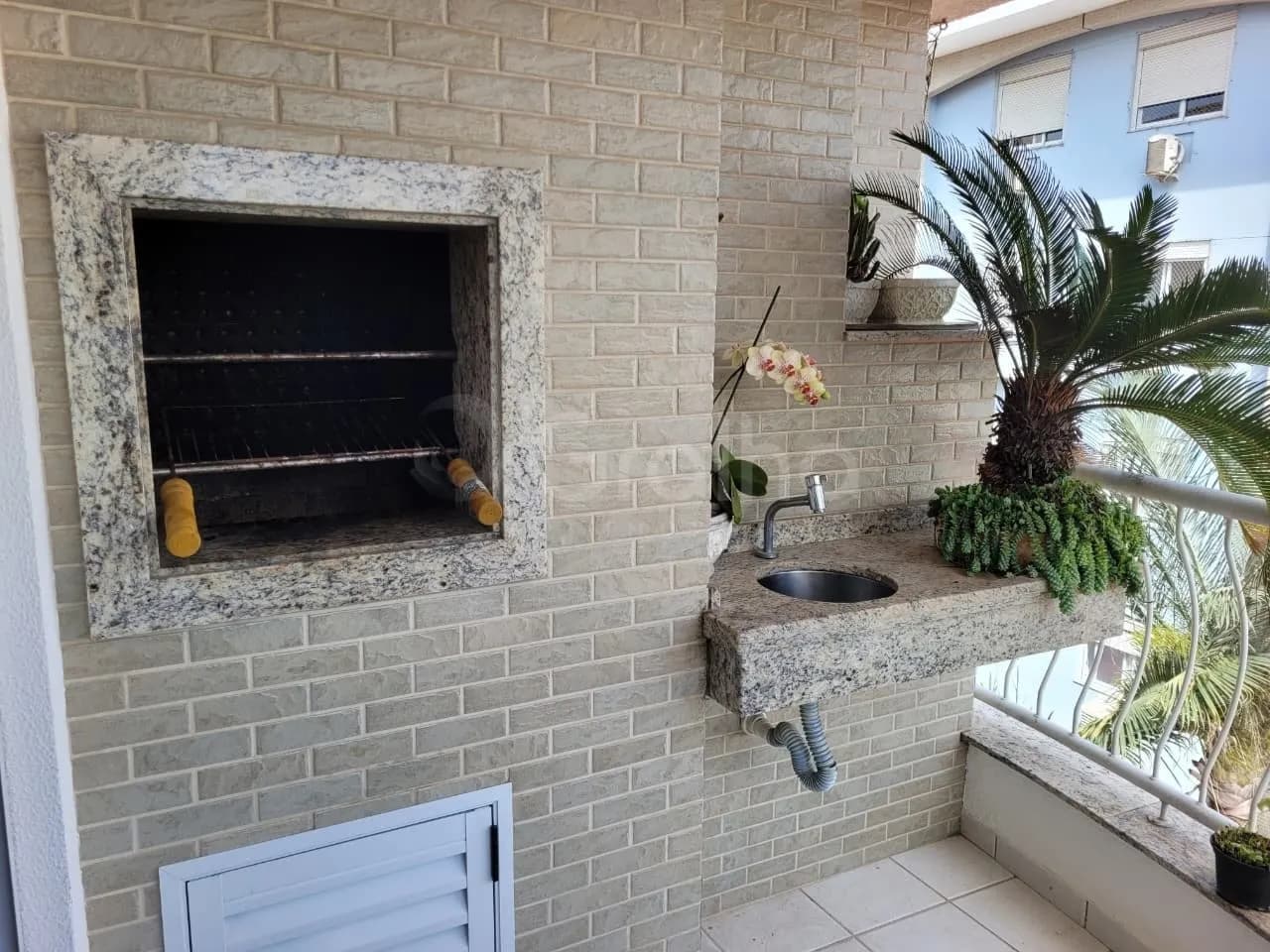 Apartamento para venda com 3 dormitórios em Campeche com 94 m² — foto 3