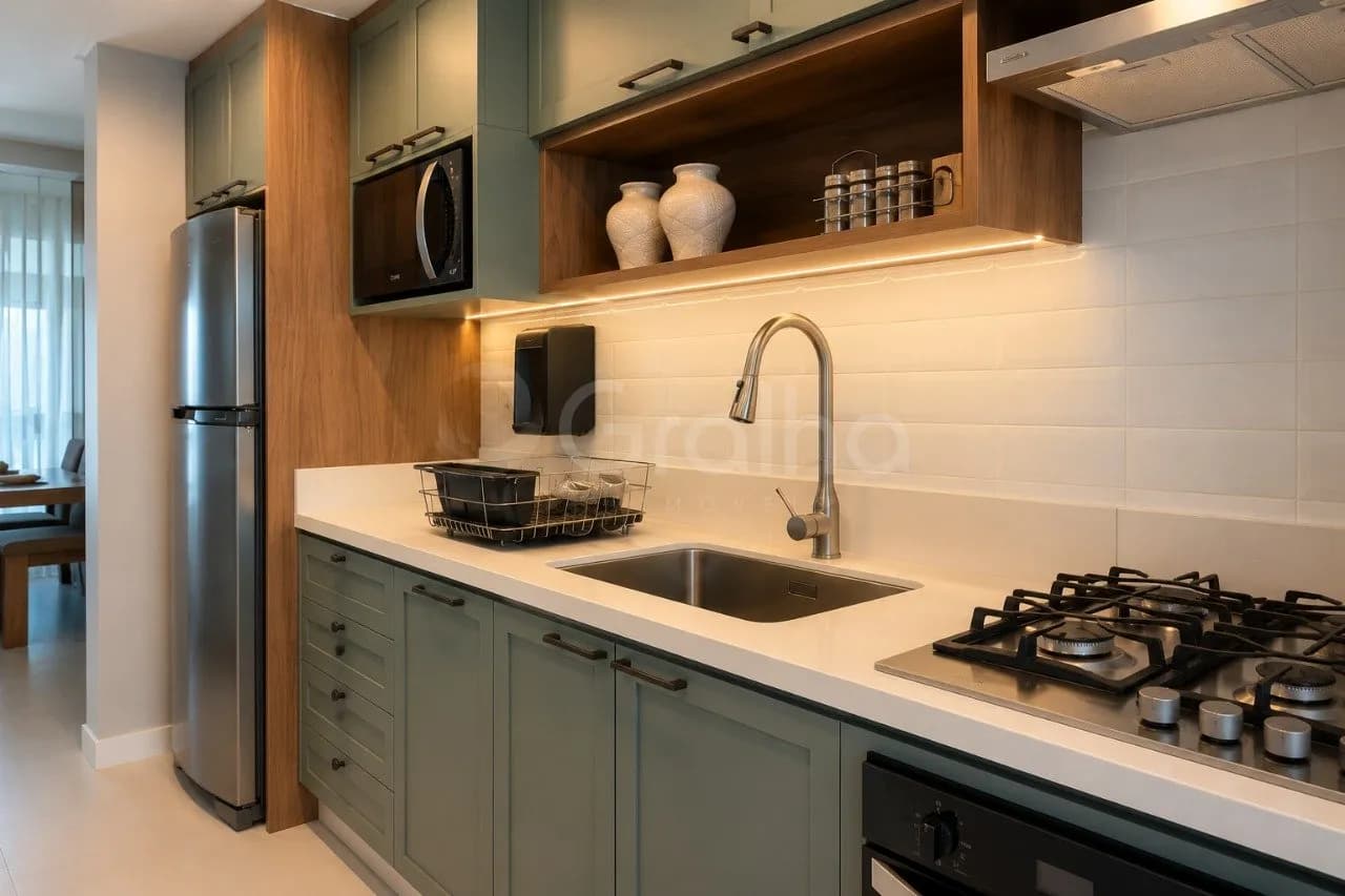 Apartamento para venda com 2 dormitórios em Carvoeira com 82 m² — foto 2