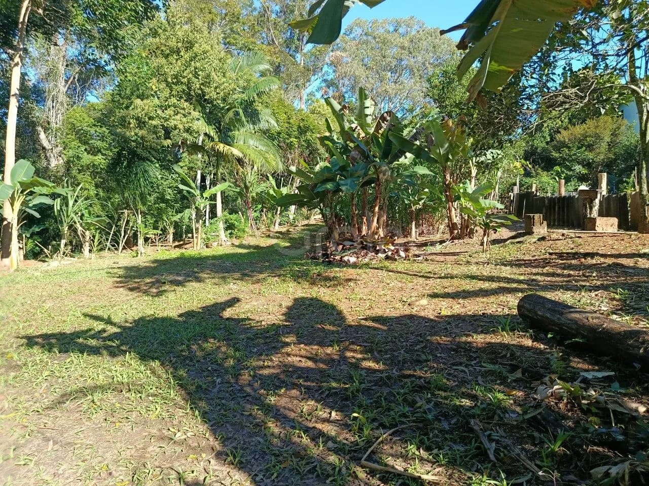 Terreno para venda em Pantanal com 5881 m²