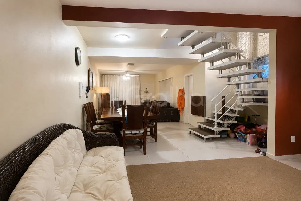 Casa para venda com 3 dormitórios em Carianos com 120 m² — foto 3