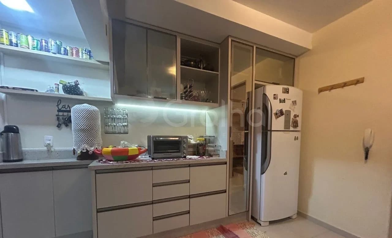 Casa para venda com 3 dormitórios em Carianos com 120 m² — foto 4
