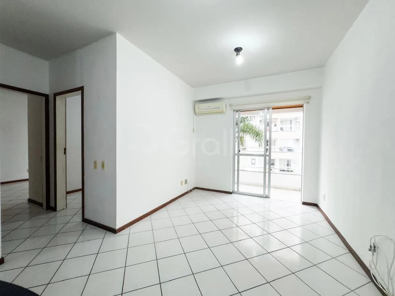Apartamento para venda com 2 dormitórios em Itacorubi com 57 m² — foto principal
