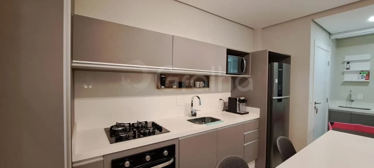 Apartamento para venda com 1 dormitório, em Centro com 46 m² — foto 2
