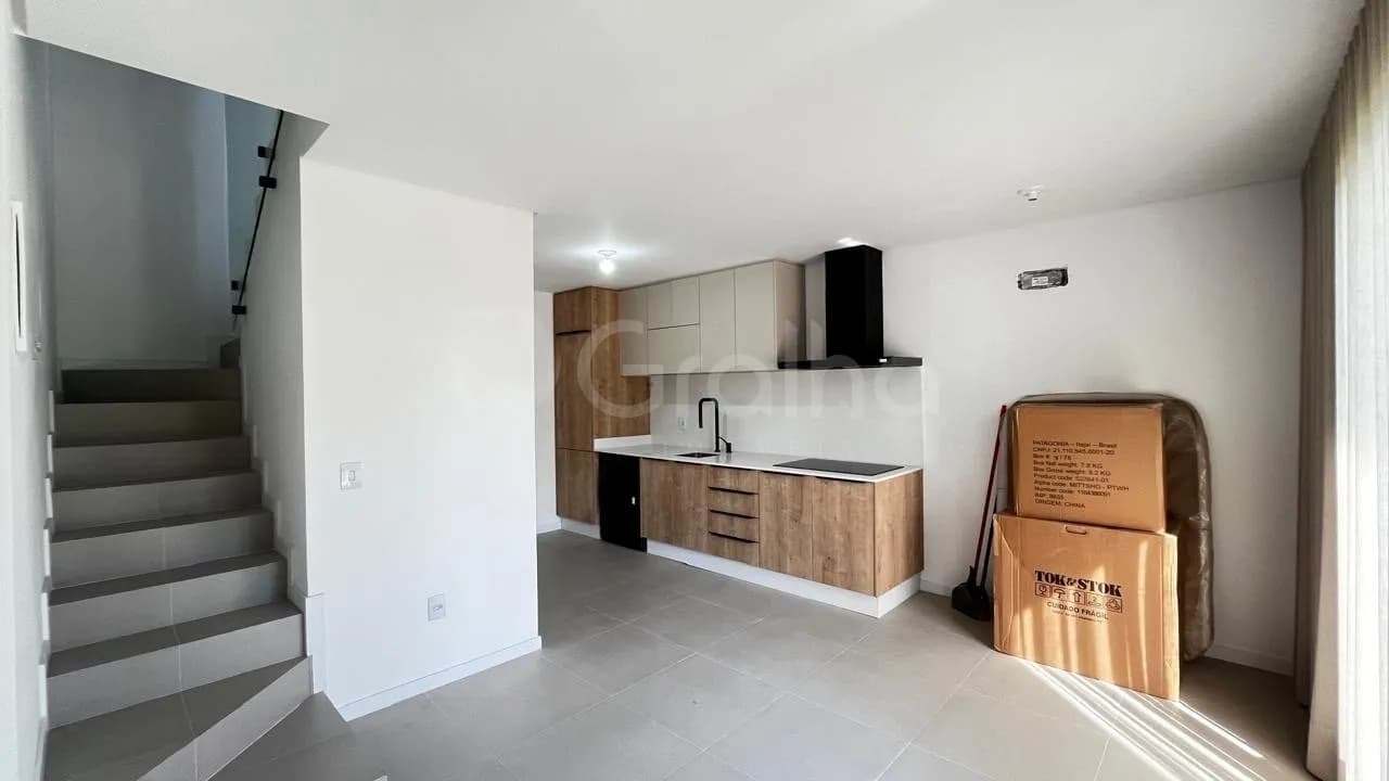 Casa de condomínio para venda com 2 dormitórios em Ribeirão da Ilha com 131 m² — foto 4