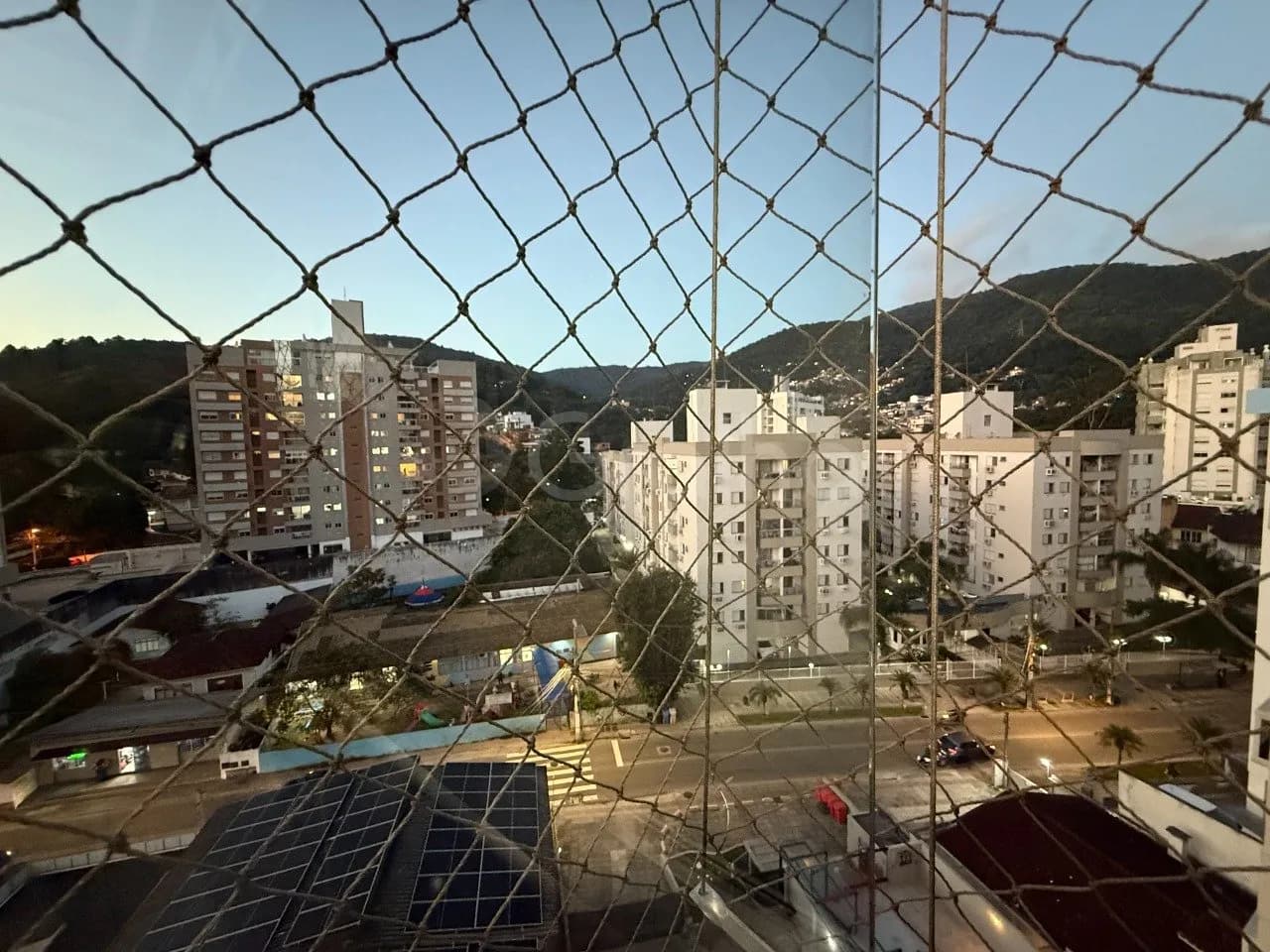 Apartamento para venda com 3 dormitórios em Itacorubi com 79 m² — foto 4