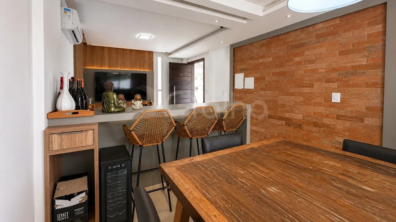 Casa para venda com 3 dormitórios em Morro Das Pedras com 134 m² — foto 2