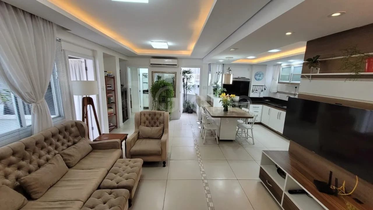 Cobertura para venda com 3 dormitórios em Itacorubi com 130 m² — foto principal