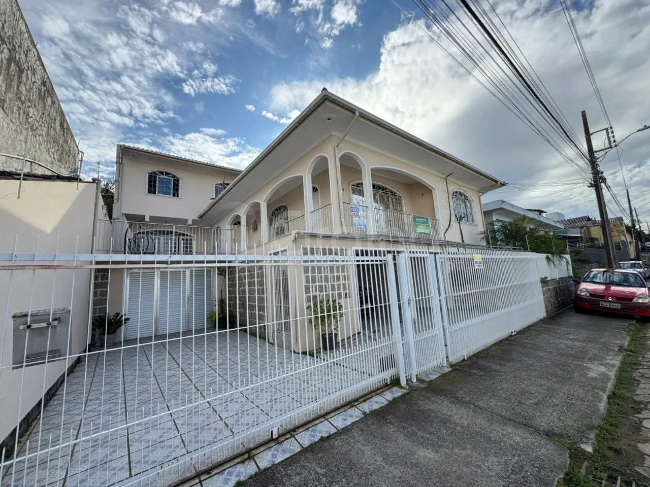 Casa para venda com 3 dormitórios em Capoeiras com 398 m² — foto principal